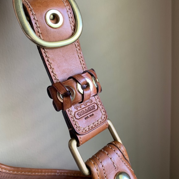 Coach tan handbag - Picture 3 of 6